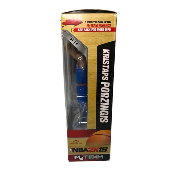 McFarlane NBA 2k19 ~ Kristaps Porzingis ~ My Team ~ Series 1 ~ Knicks ~ Celtics - Picture 2 of 9